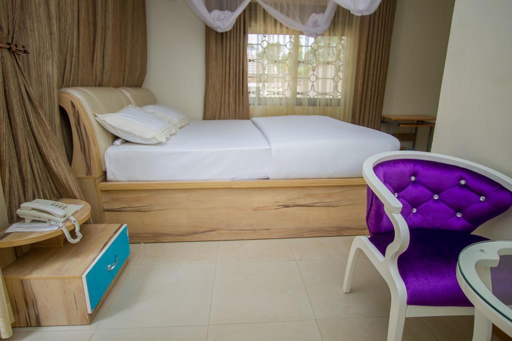 Alfa Hotel Munyonyo Kampala Exterior foto