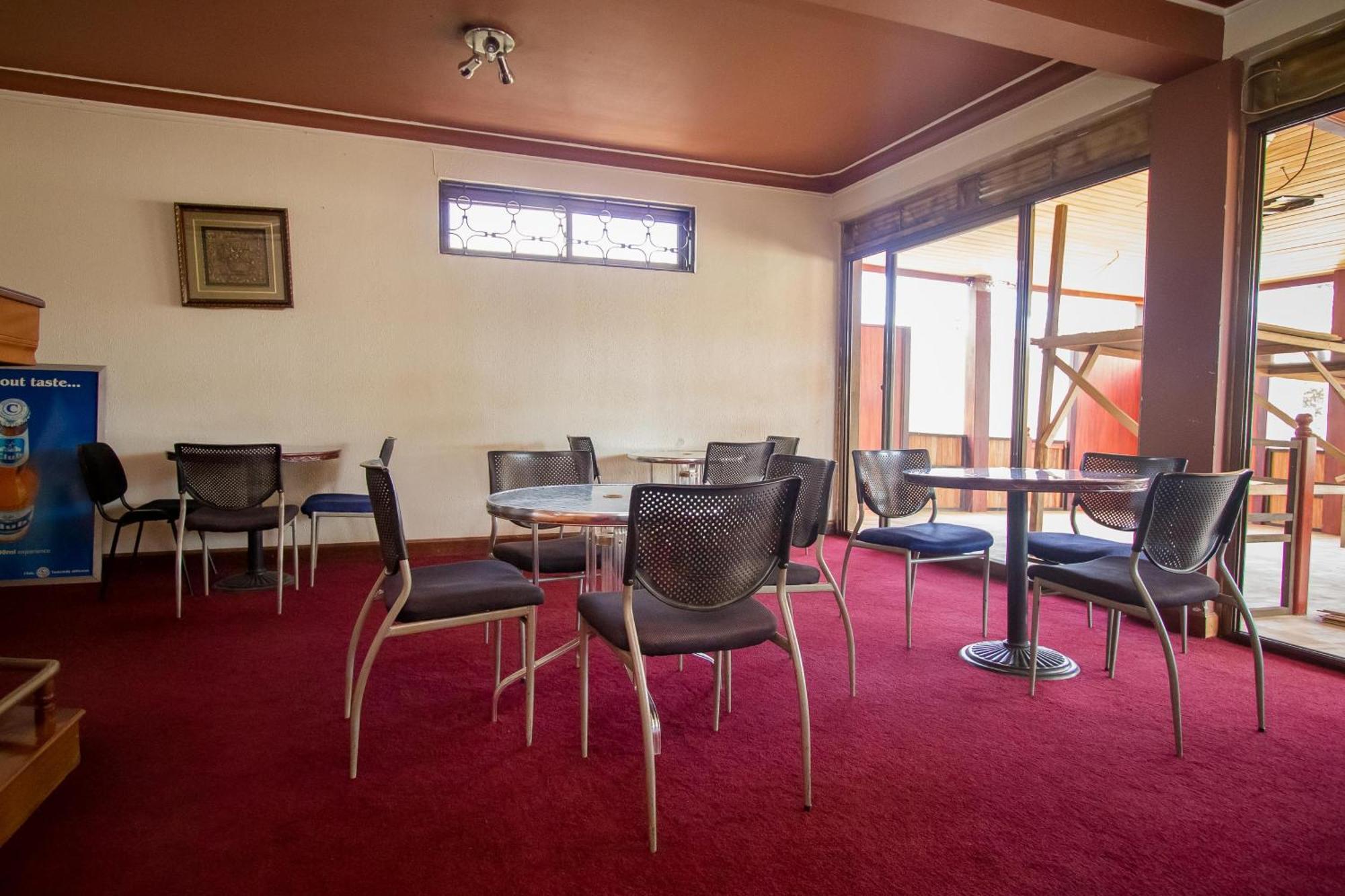 Alfa Hotel Munyonyo Kampala Exterior foto