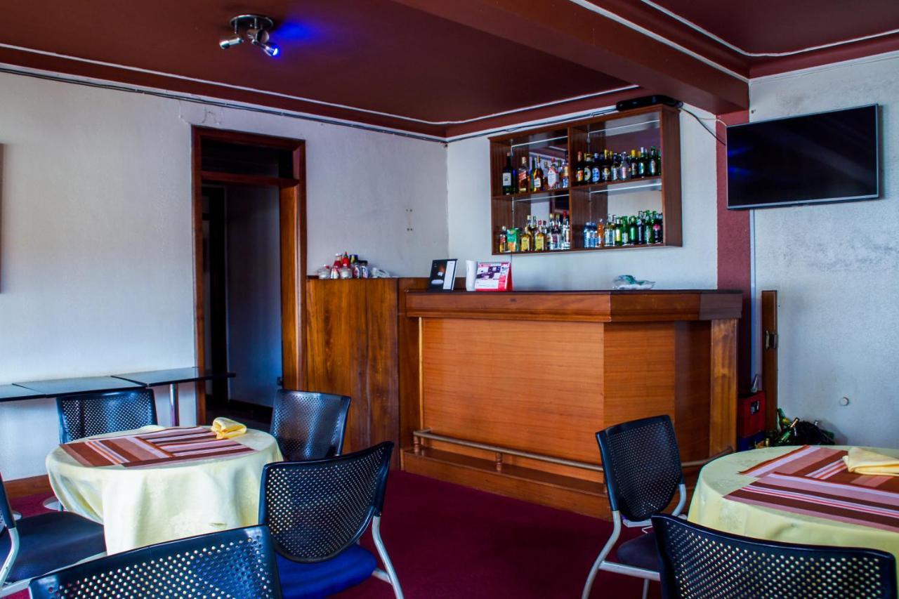 Alfa Hotel Munyonyo Kampala Exterior foto